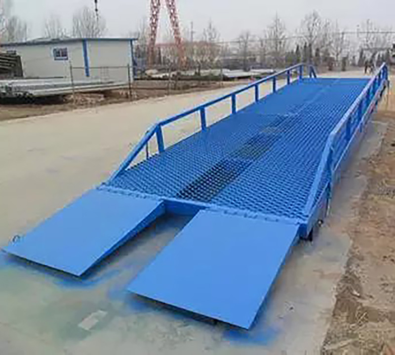 移動(dòng)登車(chē)橋